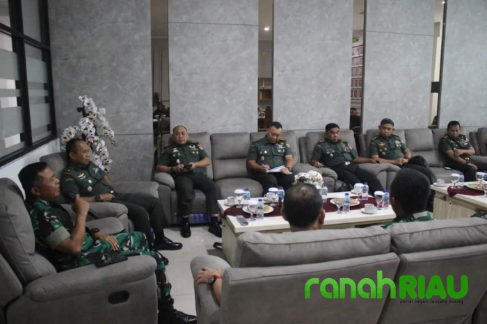 Sambutan hangat korem 031/Wira Bima saat menerima Kunjungan dari Tim Wasrik Itjenad